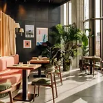 Hotel Locke