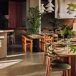 Locke Hotel 4*