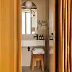 Hotel Locke