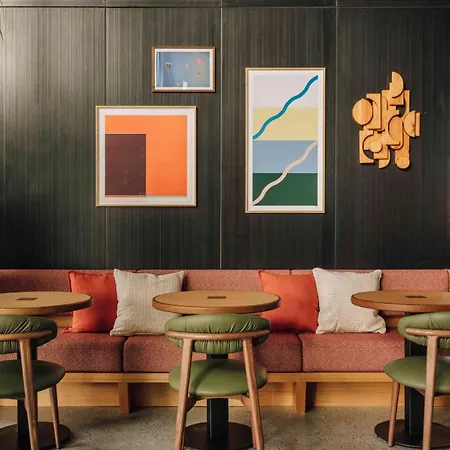 Hotel Locke 4*