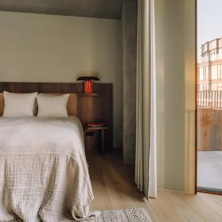 Hotel Locke 4*